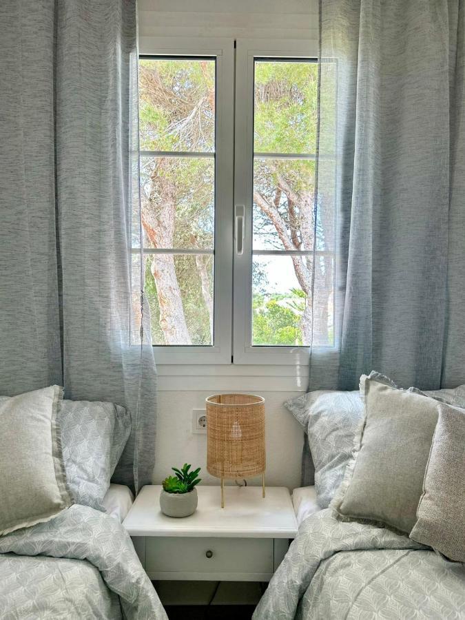 Menorca Chic Apartment Near Beach & Harbour Cala en Bosch Dış mekan fotoğraf